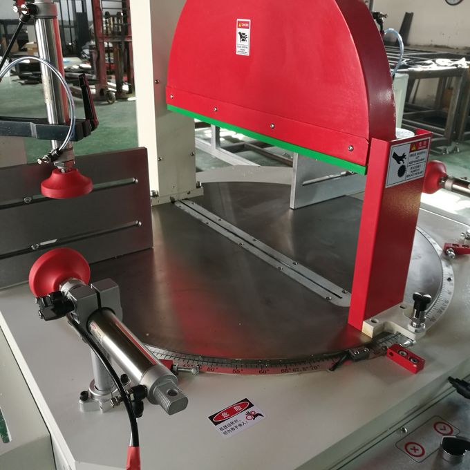 The machine to connect to the UPVC window pvc windows machinery Saw blade cutting aluminium shearing machine 4
