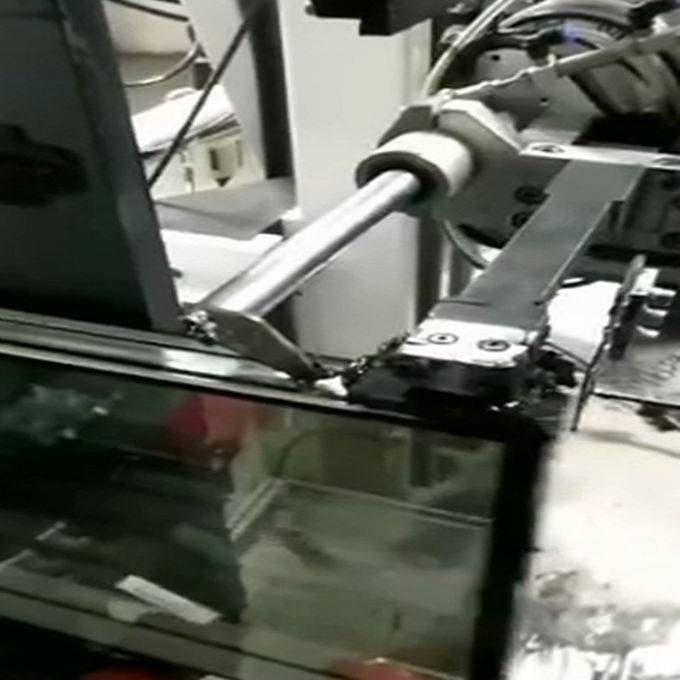 Chinese insulating glass machine pneumatic silicone sealant gun robot cnc insulating glass machine 2