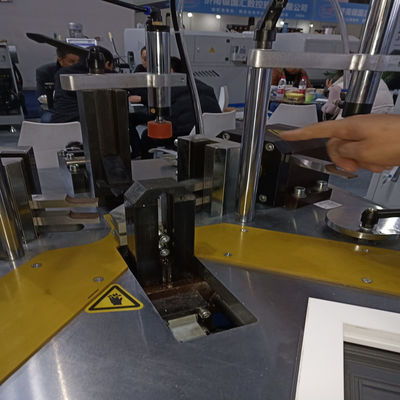 Best joint rolling machines aluminum window making  aluminum corner crimping machine